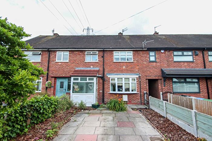 3 Bedroom Terraced House For Sale In Davies Road, Partington, Manchester, M31