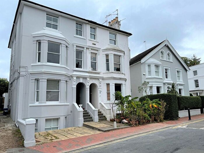 1 Bedroom Flat To Rent In Mount Sion, Tunbridge Wells, TN1