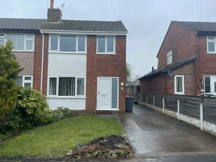 3 Bedroom House To Rent In Yew Tree Close, Garstang, Preston, PR3