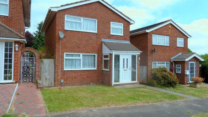 3 Bedroom Detached House To Rent In Archer Way, Swanley, BR8