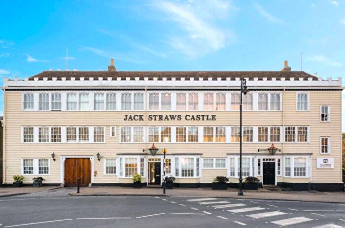 2 Bedroom Terraced House To Rent In Jack Straws Castle North End Way, NW3