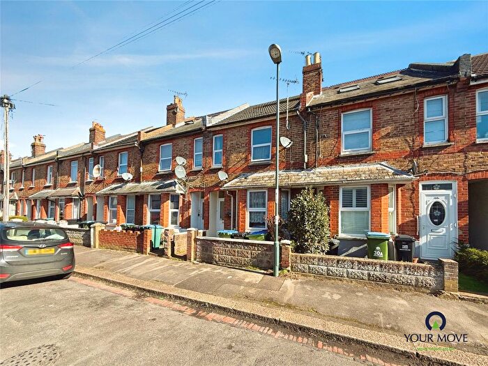 1 Bedroom Flat For Sale In Essex Road, Bognor Regis, West Sussex, PO21