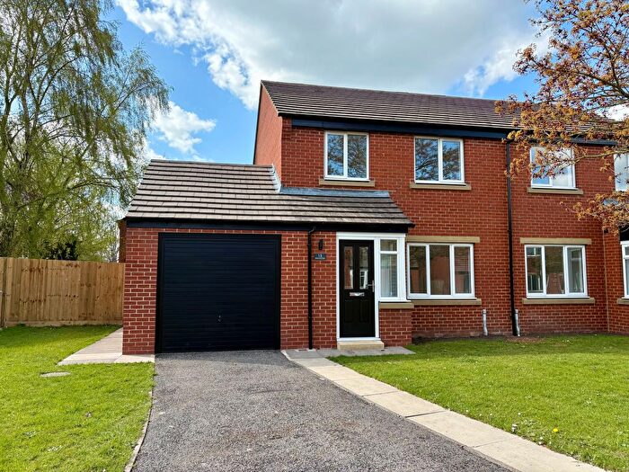 3 Bedroom Property To Rent In White Rose Close, Linton On Ouse, York, YO30