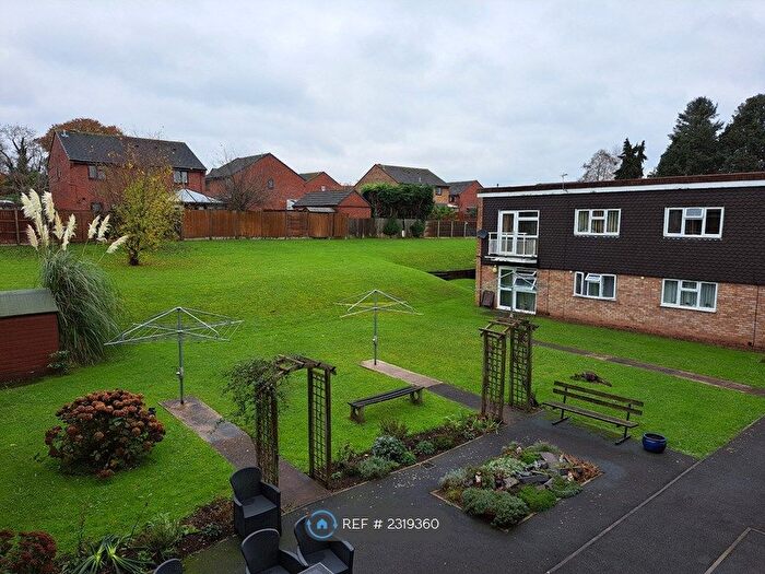 4 Bedroom Flat To Rent In Pentwyn Court, Hereford, HR2