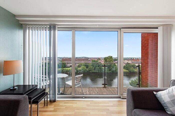 2 Bedroom Flat For Sale In Dunlop Street, Glasgow, G1
