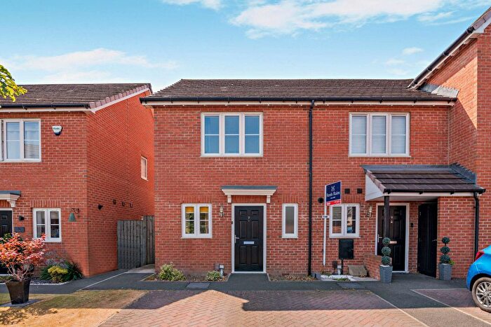 2 Bedroom Property For Sale In Riverside View, Castleford, West Yorkshire, WF10