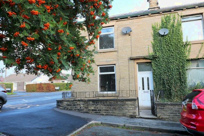 2 Bedroom End Of Terrace House To Rent In Frances Street, Brighouse, HD6