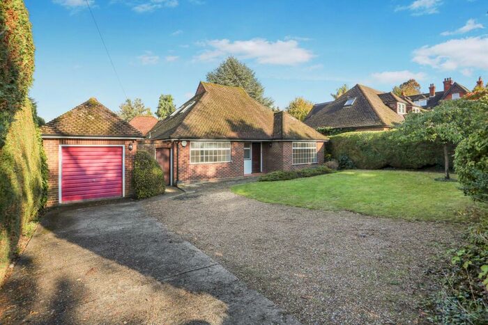 4 Bedroom Detached House To Rent In Maori Road, Town Centre, Guildford, GU1