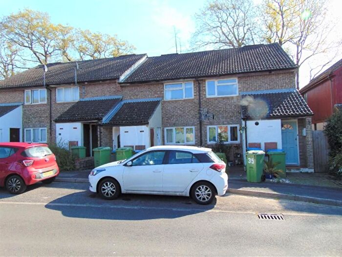 1 Bedroom Flat To Rent In The Copse, Fareham, PO15