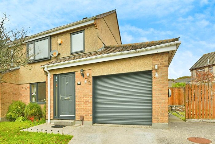 3 Bedroom End Terrace House For Sale In Churchlands Road, Plymouth, PL6