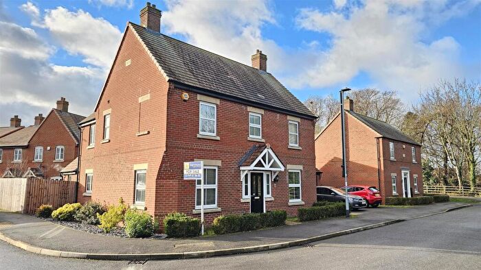 4 Bedroom Detached House For Sale In Chapelfield Grove, Bingham, Nottinghamshire, NG13