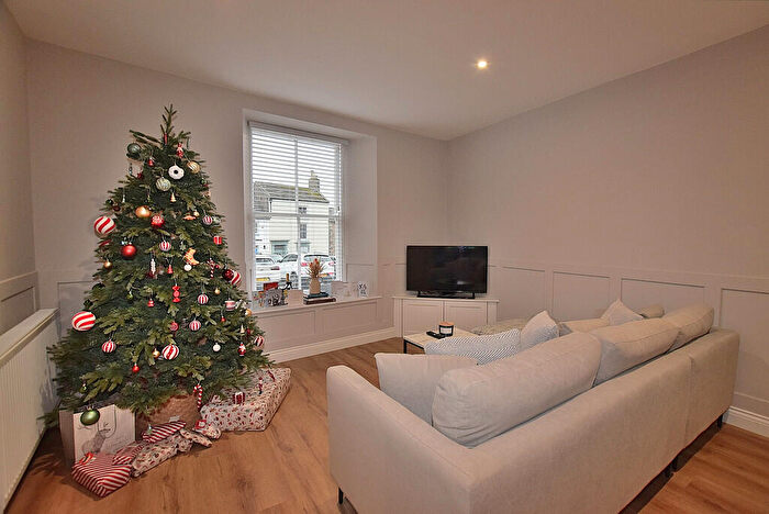 3 Bedroom Terraced House For Sale In Newbiggin, Richmond, DL10