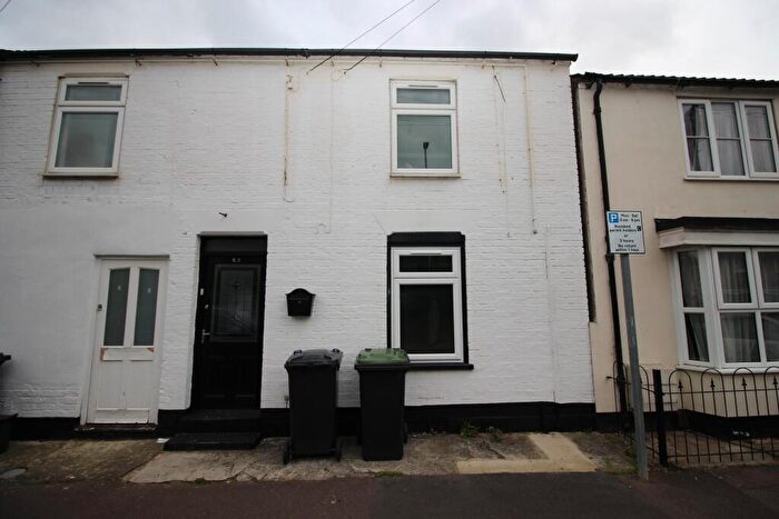 1 Bedroom Flat To Rent In Hitchin Street, Biggleswade, SG18