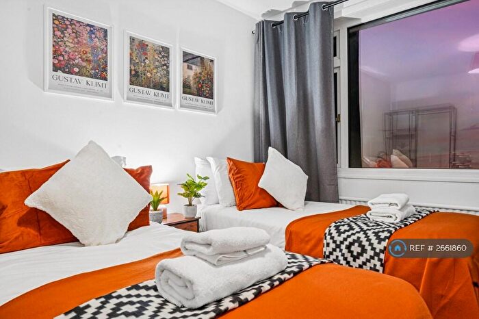 6 Bedroom Terraced House To Rent In Timber Dene, Bristol, BS16