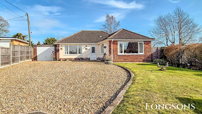 3 Bedroom Detached Bungalow For Sale In Hills Road, Saham Toney, IP25