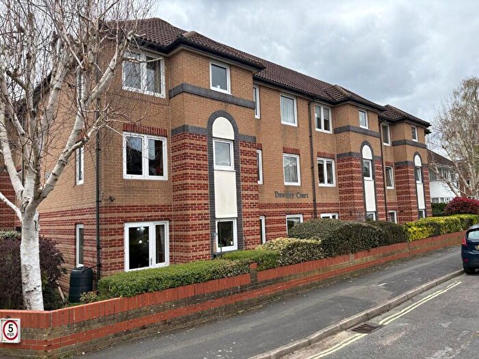 1 Bedroom Flat For Sale In Grosvenor Road, Southampton, Hampshire, SO17