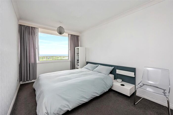 2 Bedroom Flat For Sale In East Lodge, Brighton Road, Lancing, West Sussex, BN15