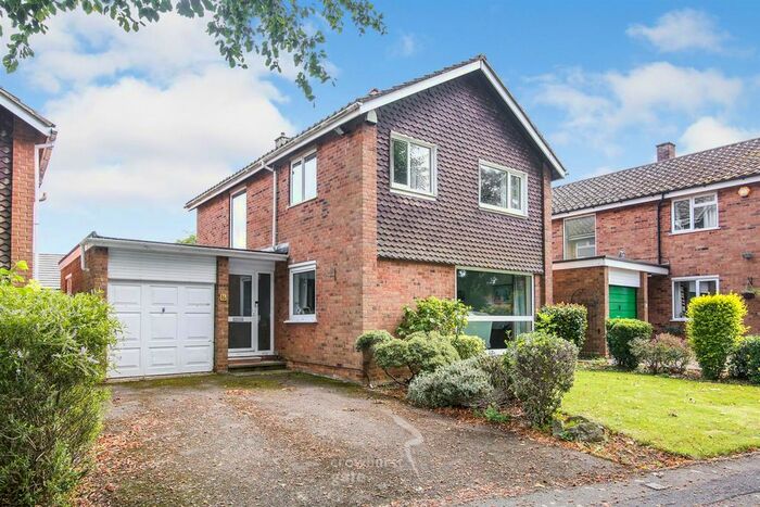 4 Bedroom Detached House To Rent In Beech Drive, Bilton, Rugby, CV22