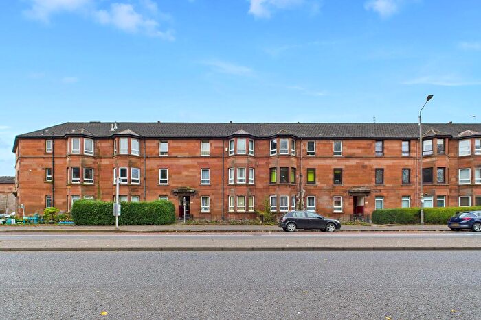 2 Bedroom Flat To Rent In /, Dumbarton Road, G14