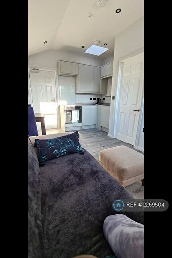 1 Bedroom Flat To Rent In Norfolk House, Bristol, BS2