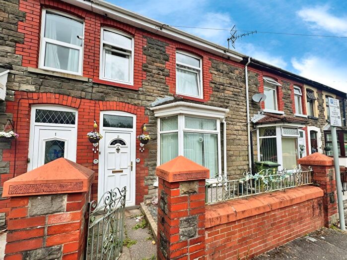 3 Bedroom Property For Sale In Woodland Terrace, Maesycoed, Pontypridd, CF37