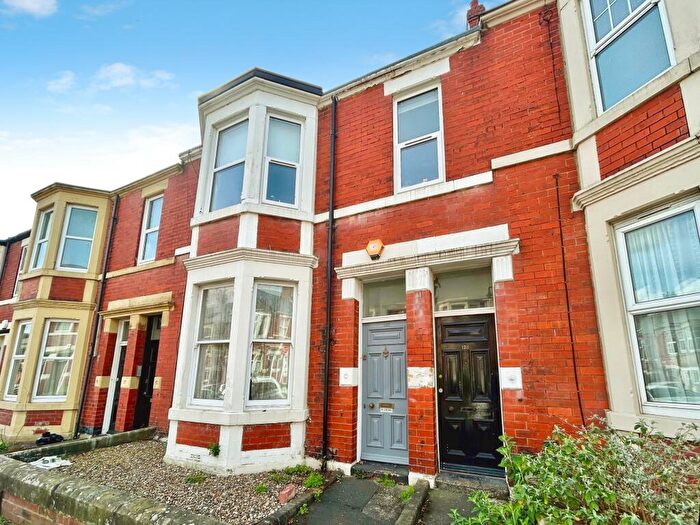 2 Bedroom Flat For Sale In Shortridge Terrace, Jesmond, Newcastle Upon Tyne, NE2