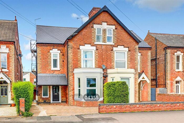 1 Bedroom Apartment To Rent In Millicent Road, West Bridgford, Nottingham, NG2