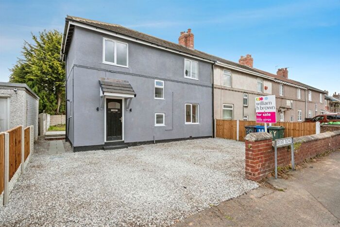 3 Bedroom End Of Terrace House For Sale In Briar Road, Skellow, Doncaster, DN6