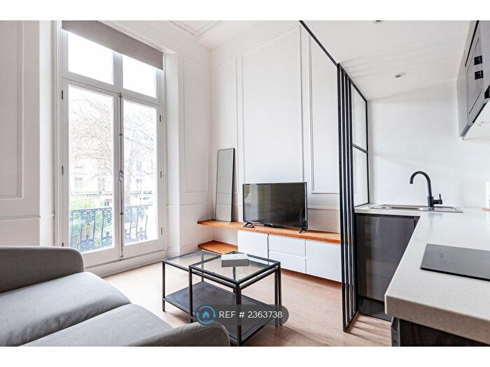 Studio To Rent In Paddington, London, W2