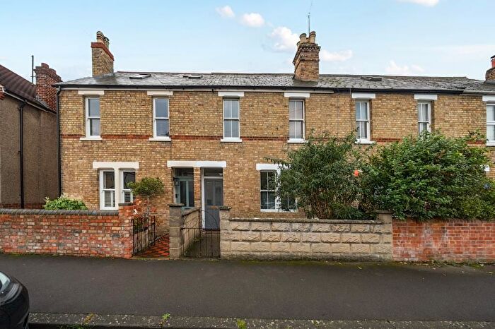 4 Bedroom Terraced House To Rent In Edgeway Road, Marston, Hmo Ready Sharers, OX3