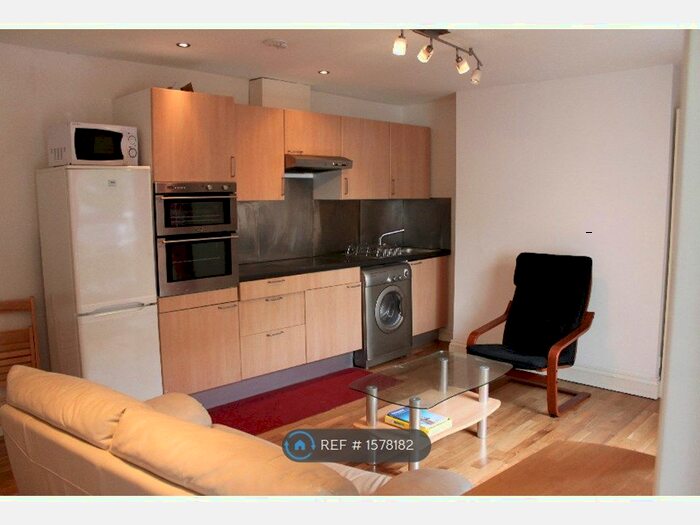 1 Bedroom Flat To Rent In Kentish Town, London, NW5