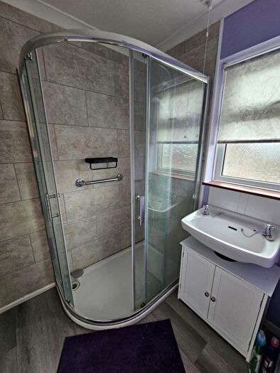 3 Bedroom End Of Terrace House For Sale In Holly Road, Risca, Newport, Gwent, NP11