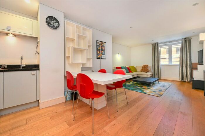 2 Bedroom Flat To Rent In Clerkenwell Court, Duncan Street, London, N1