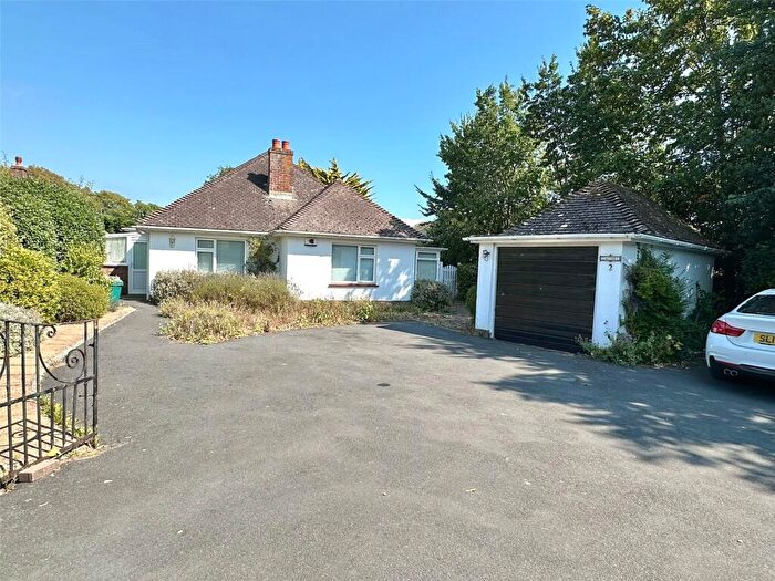 3 Bedroom Bungalow For Sale In George Road, Milford On Sea, Lymington, Hampshire, SO41