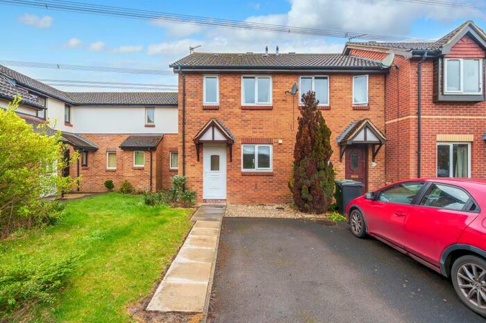 2 Bedroom Terraced House To Rent In Didcot, Oxfordshire, OX11