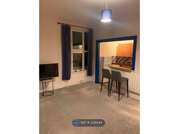 Studio To Rent In Upper Grosvenor Road, Tunbridge Wells, TN1