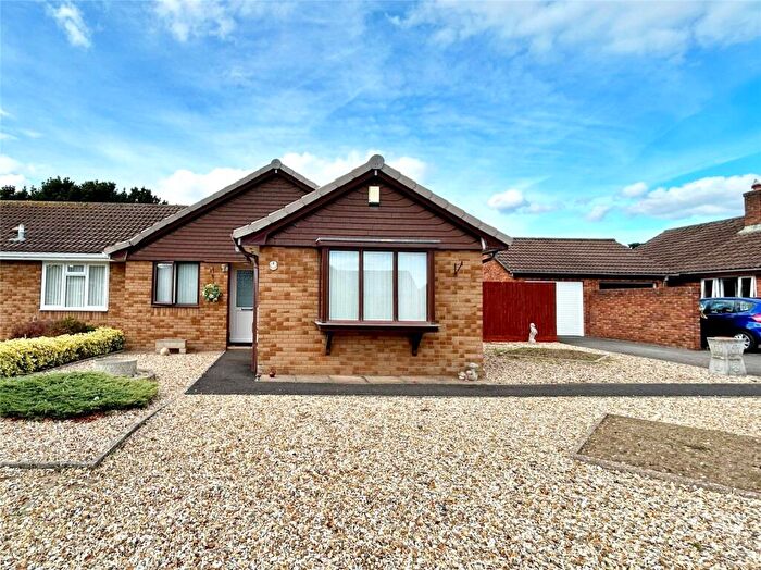 2 Bedroom Bungalow For Sale In Buttercup Drive, Highcliffe, Christchurch, Dorset, BH23