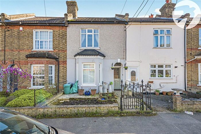 2 Bedroom Terraced House For Sale In Claremont Road, Hextable, Kent, BR8