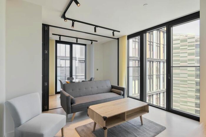 1 Bedroom Flat To Rent In One Crown Place, Sun Street, EC2A