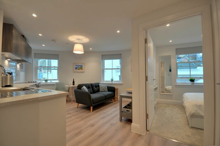 1 Bedroom Flat To Rent In Albert Road, Bournemouth, BH1