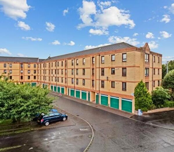 2 Bedroom Flat To Rent In Middlesex Gardens, Kinning Park, Glasgow, G41