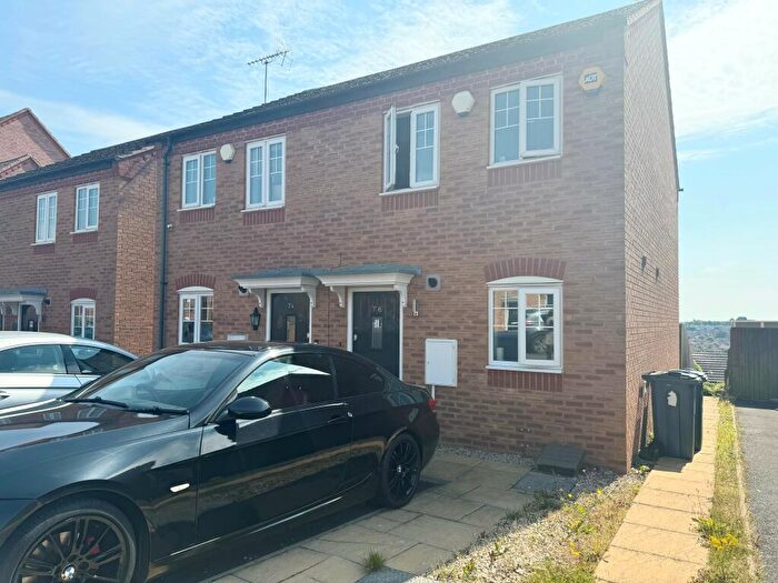 2 Bedroom House To Rent In Ley Hill Farm Road, B31