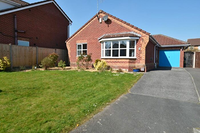 3 Bedroom Detached Bungalow For Sale In York Close, Llwyn Onn Park, Wrexham, LL13