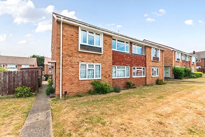 2 Bedroom Maisonette For Sale In Hatherley Road, Sidcup, DA14