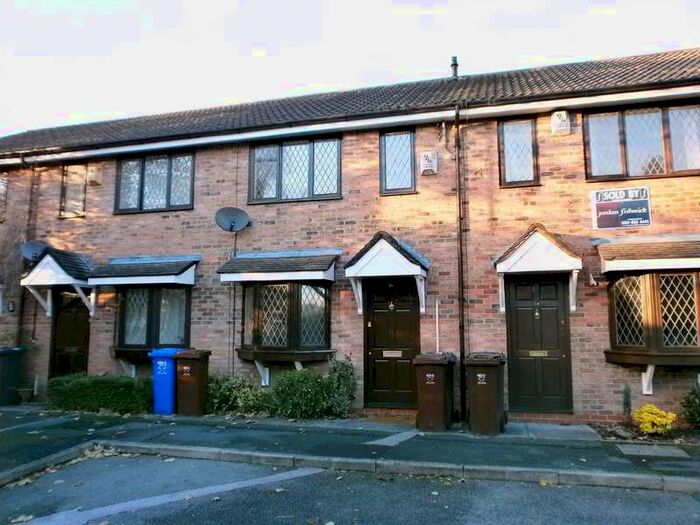 2 Bedroom Mews House To Rent In Park Brow Close, Chorlton, M21
