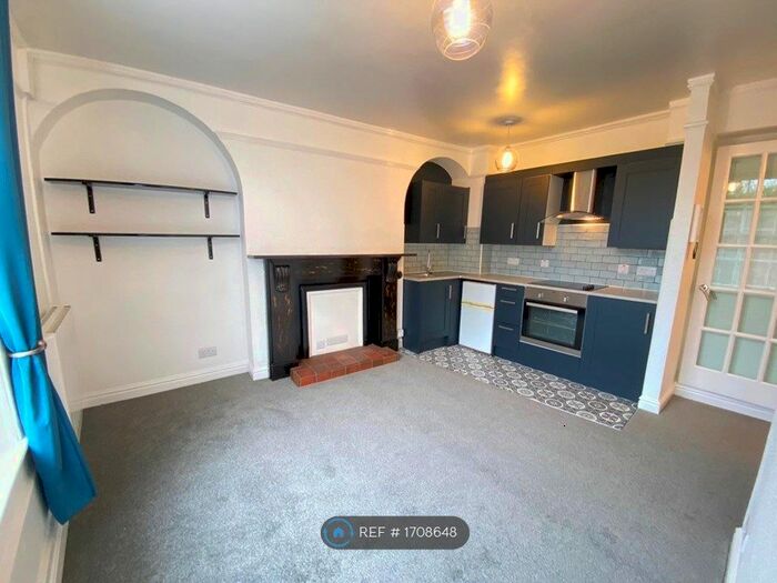 1 Bedroom Flat To Rent In Bridge House, Chepstow, NP16