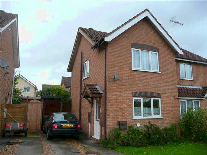 2 Bedroom Semi-Detached House To Rent In The Dale Wellingborough, NN8