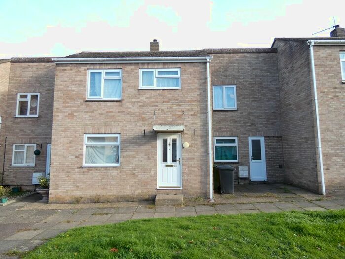 3 Bedroom Terraced House To Rent In St Johns Way, Thetford, IP24