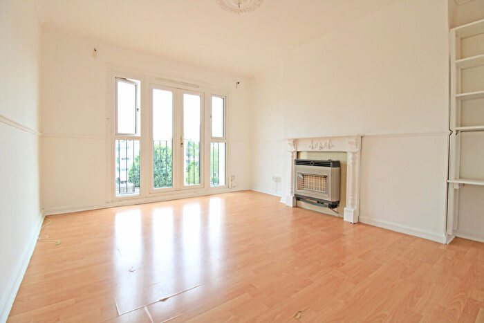 1 Bedroom Apartment To Rent In Kent Street, London, E2