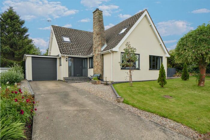4 Bedroom Detached Bungalow For Sale In Castle View, Sheriff Hutton, York, YO60